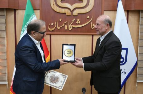 ضرورت به کارگیری هوش مصنوعی و فناوری‌های جدید در صنعت نشر کتاب