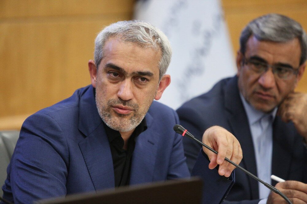 اختیارات بانکی و مالیاتی به استان‌ها به‌طور کامل واگذار می‌شود