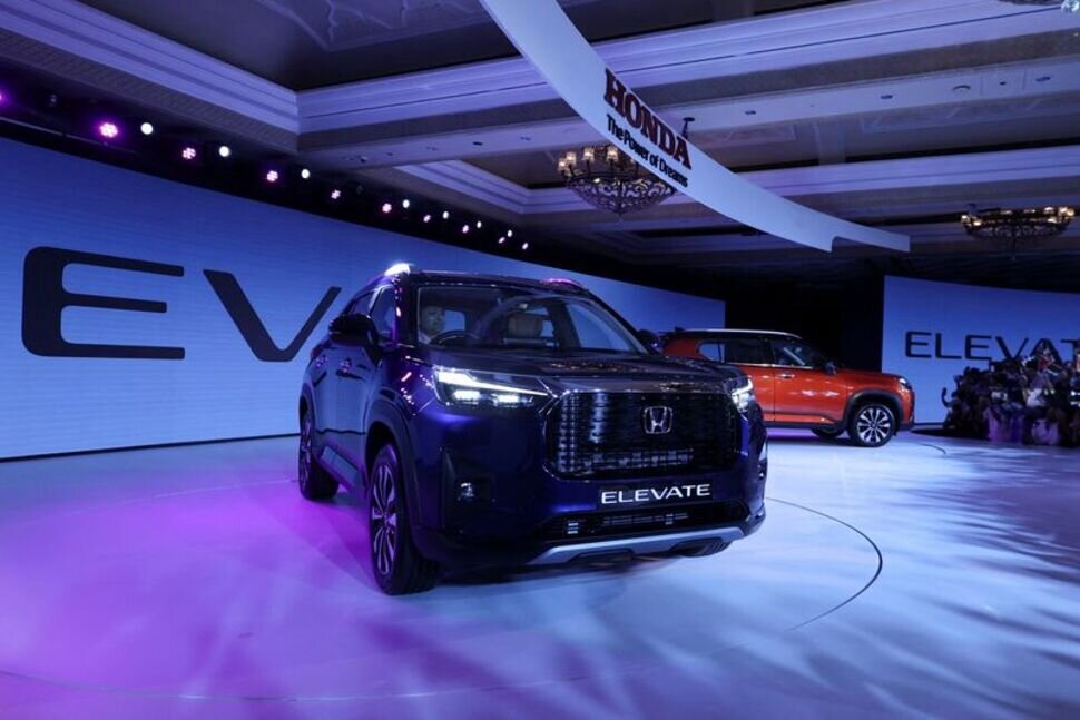 خودروسازان ژاپنی به جای چین، به سمت هند می‌روند