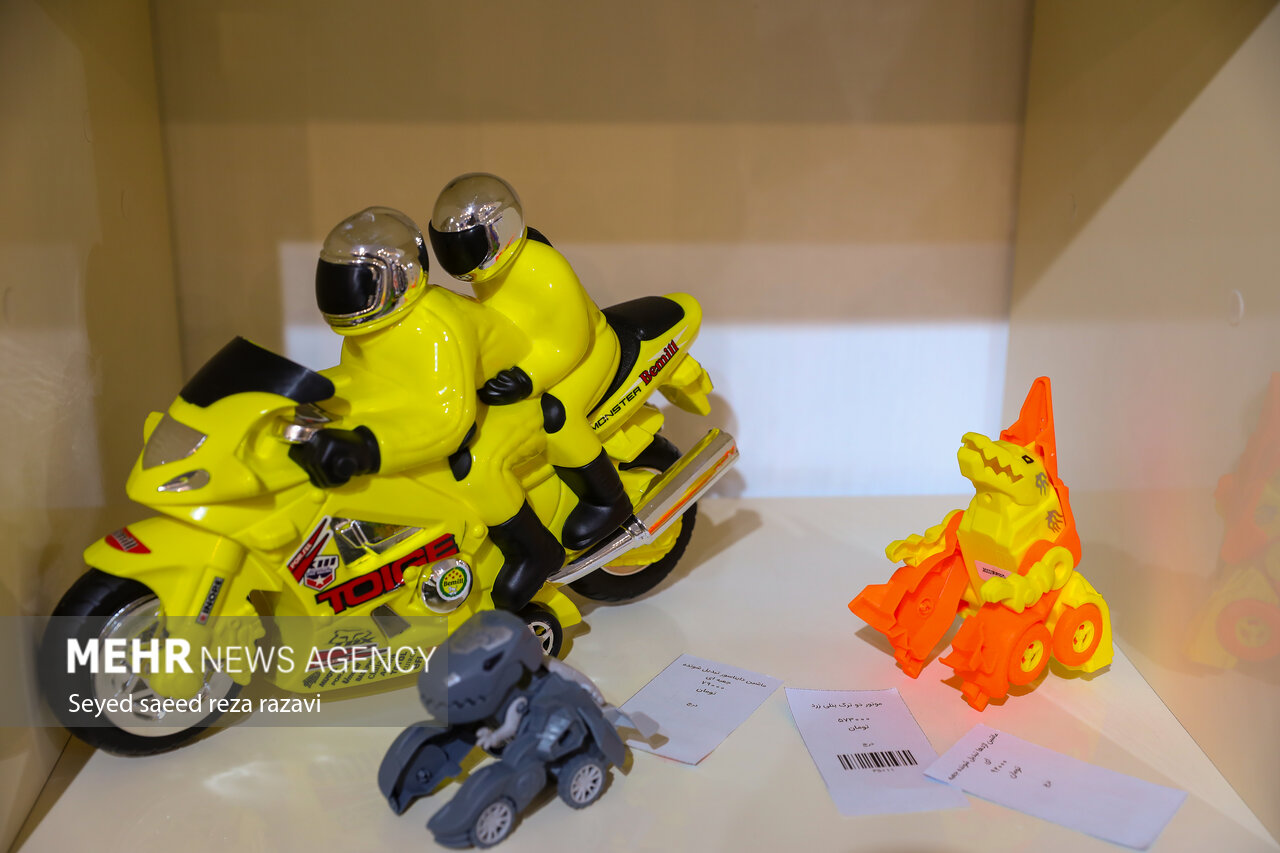 اسباب‌بازی‌های سنتی: هنر تعامل و حرکت در دستان کودکان!