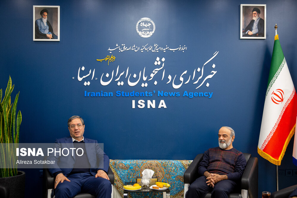 رسانه‌ها؛ قهرمانان حقیقت یا ناقضان واقعیت؟